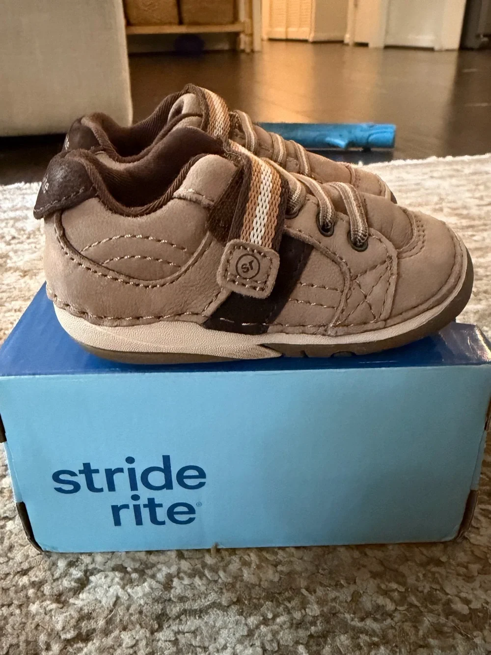 Stride Rite Toddler Tan and Brown Walker Sneakers